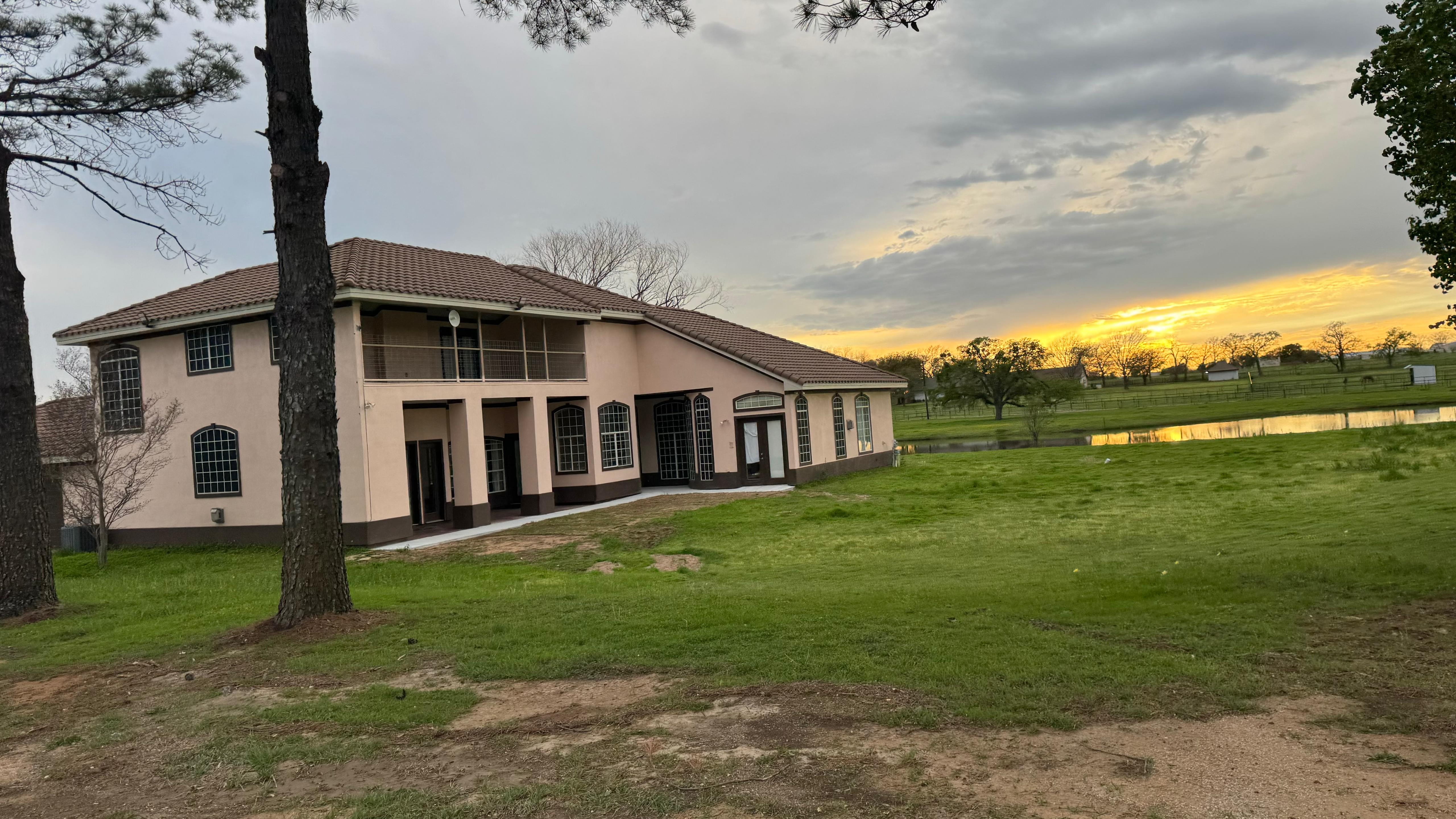Elegance Estates